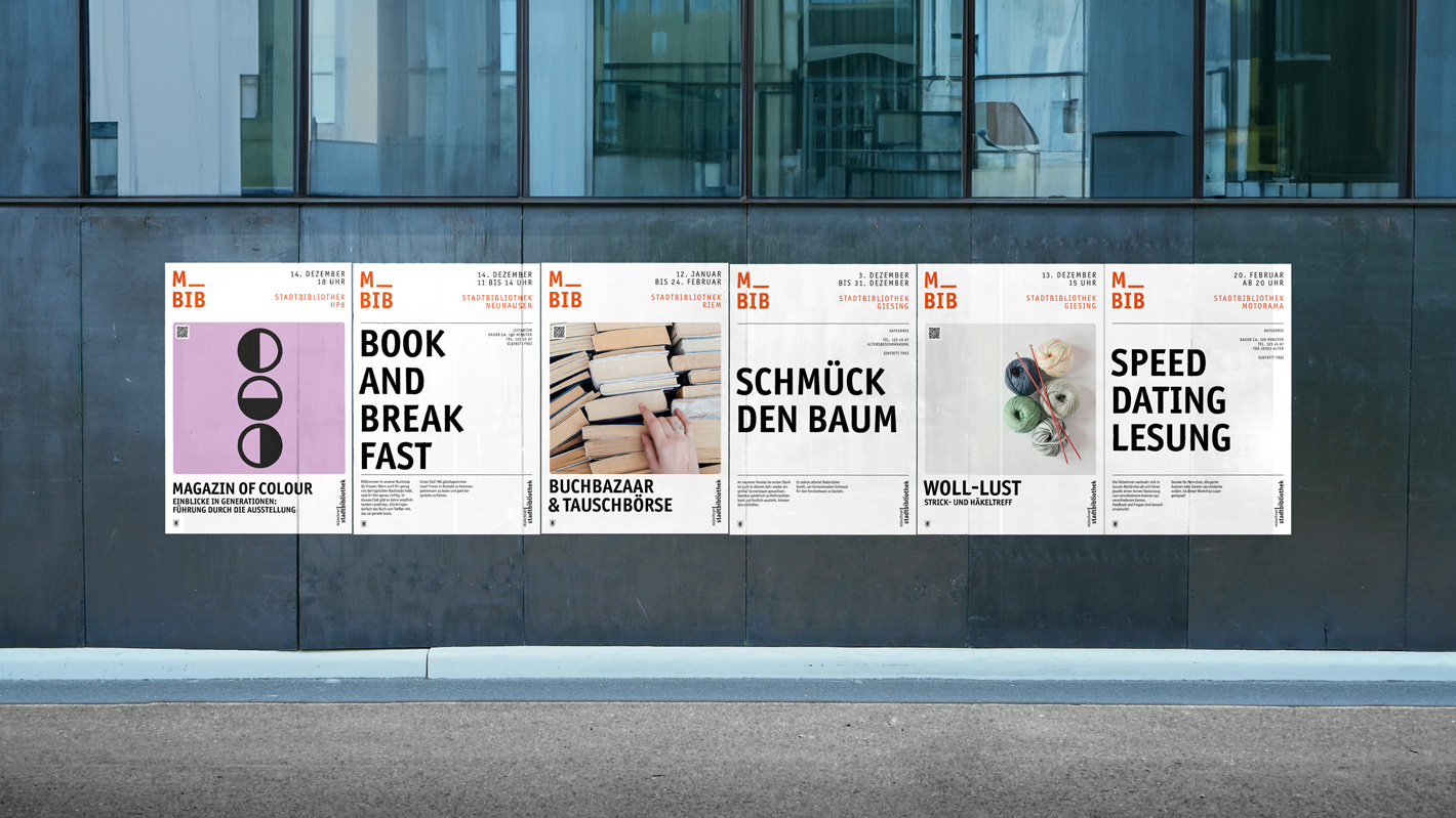 An einer Mauer hängen verschiedene Plakate, die unterschiedliche Veranstaltungen bewerben. Duch die Anordnung nebeneinander wird das klare Raster besonders deutlich.